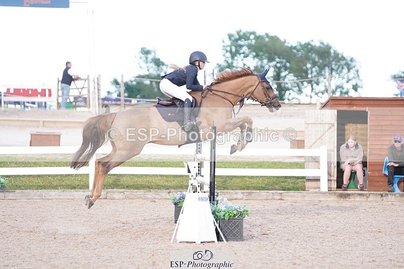 250627-200500-00578 - Cls 10+11 Children on Horses