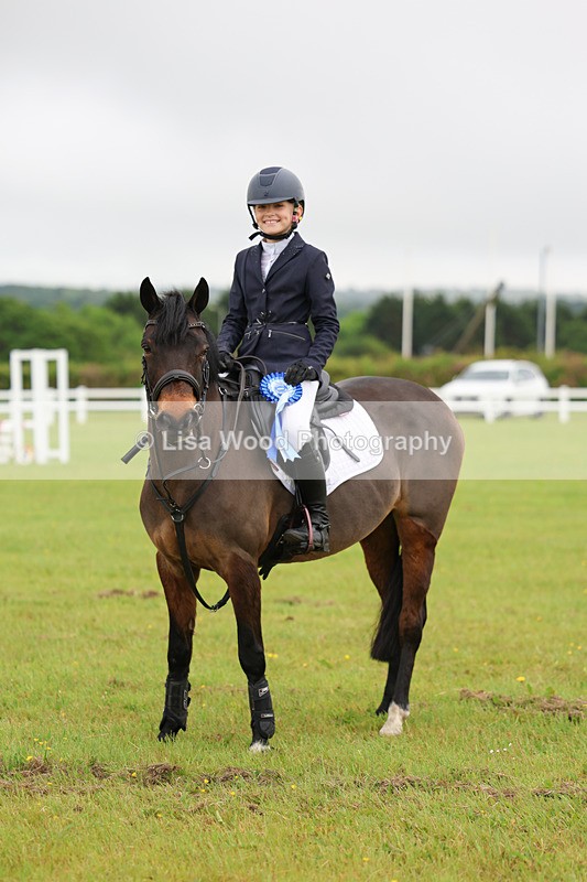 3E7A6007 - Class 4: Junior 70cm