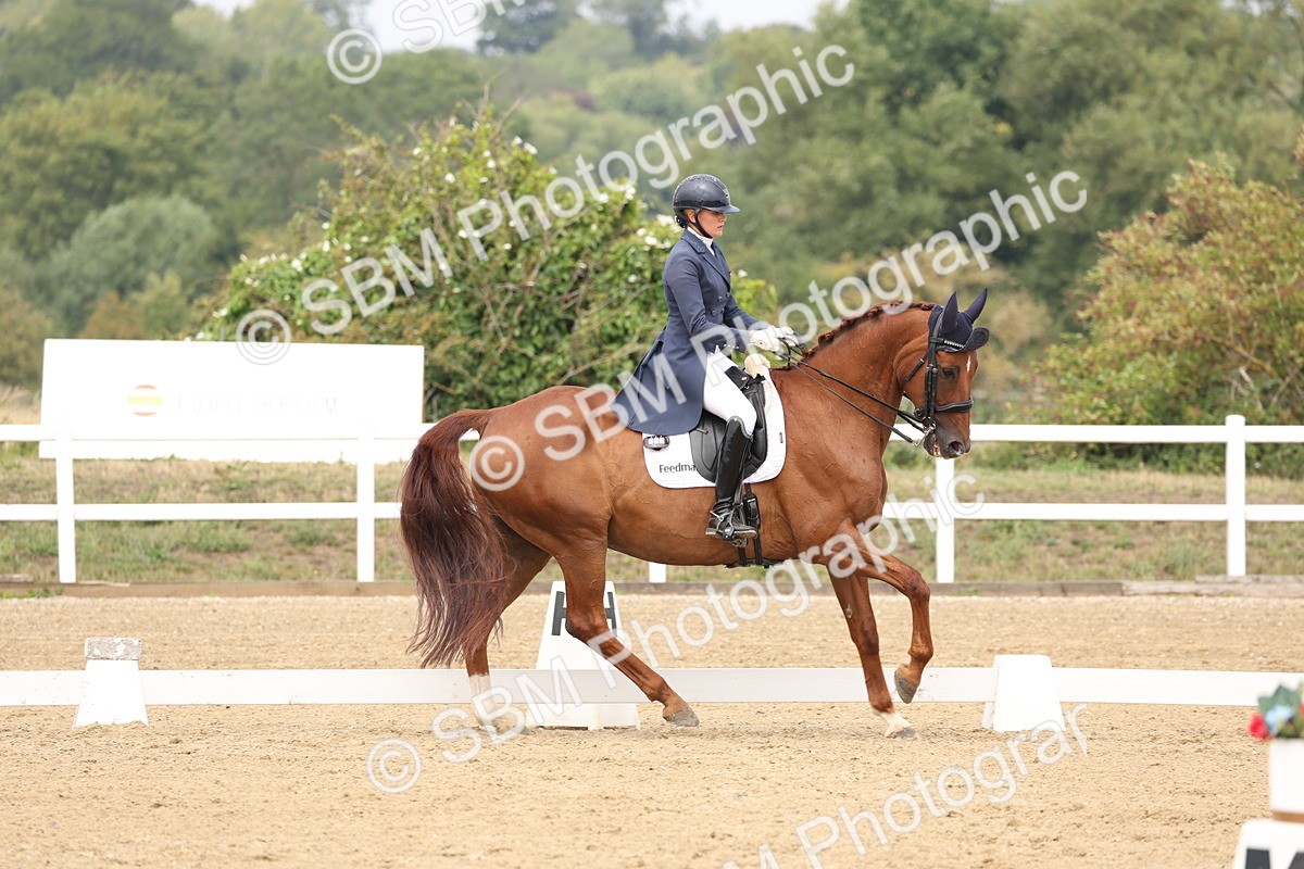 SBM_007538 - Class 9 - FEI INT I - 14.57-15.45