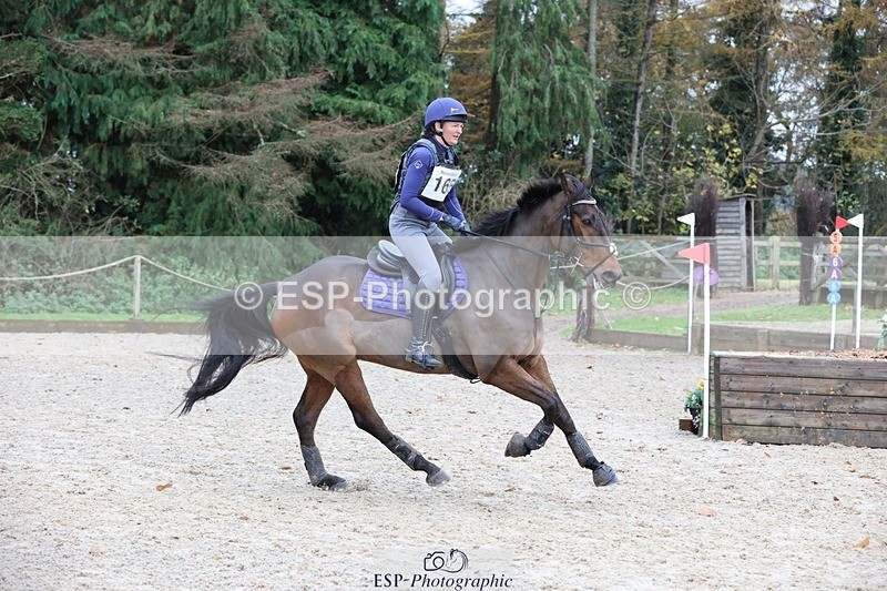 231118-132228-01812 - Cls 3 90cm