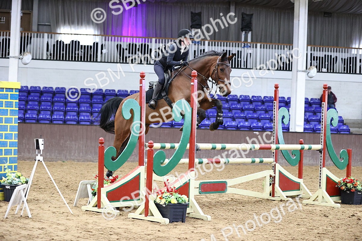 SBM_001787 - Class 4 - Senior Newcomers - 1.10m Open