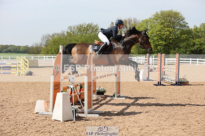 240510A-111120-06093 - Cls 14 Discovery and 1m Open