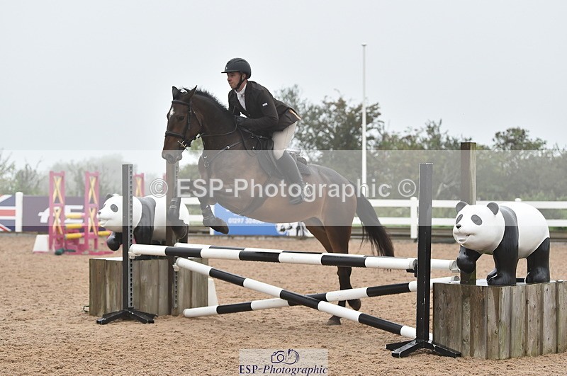 220829A-170940-00372 - 80cm Classes 5a 5b & 6