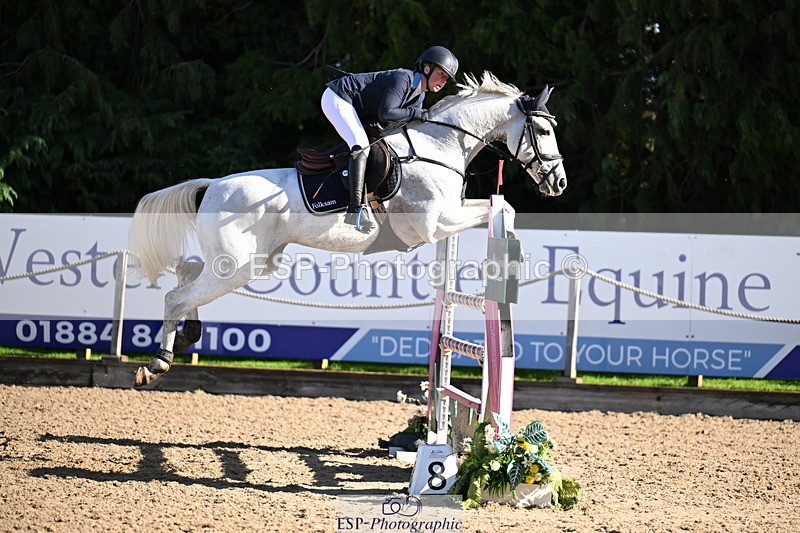 251024A-124914-10478 - C-237-Therese.Viklund