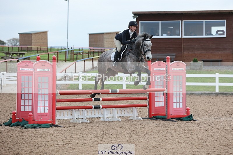 241101A-083339-00292 - FRI Cls 2 British Novice and 90cm Open