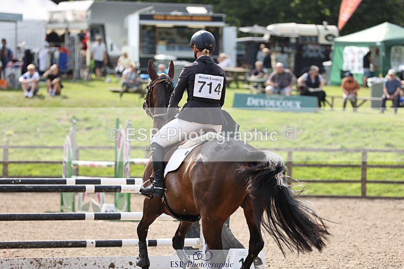 240804-161834-16790 - 714-Dani_Evans-ISABELLE_ROSE_BUD