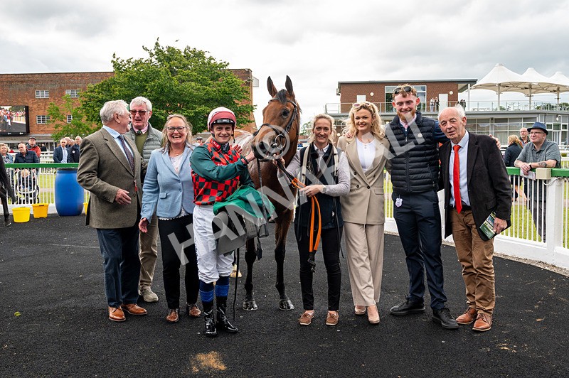 070624-Race 6-Profitable Edge-2653 - Race 6