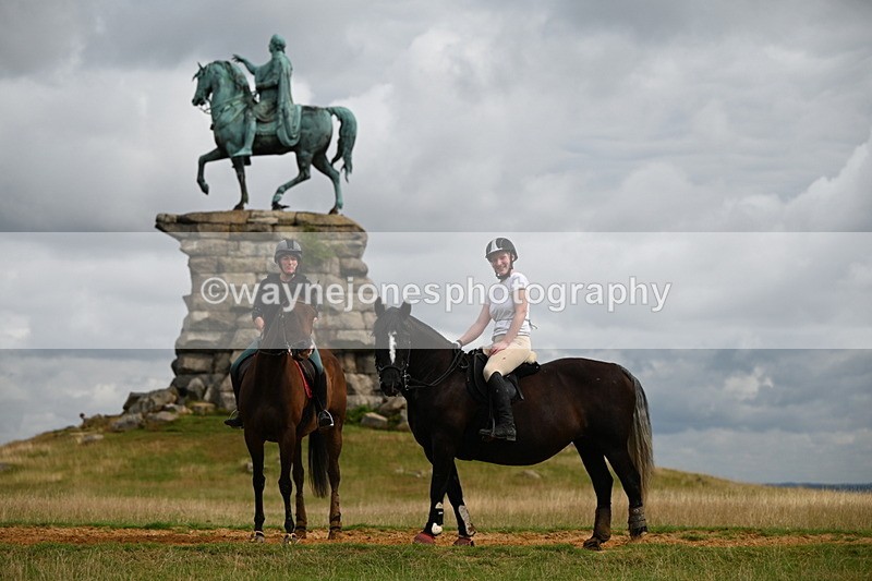 DSC_4359 - Time at Statue 09:50 to 11:09