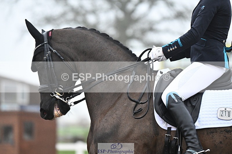 240217A-095000-00628 - 218-Jessica.Davies-Nemo.II