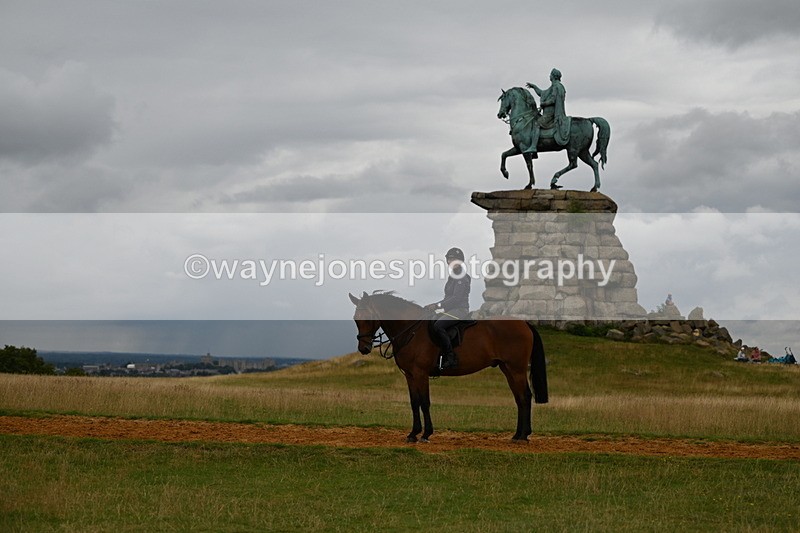 DSC_5471 - Time at Statue 11:46 to 12:16