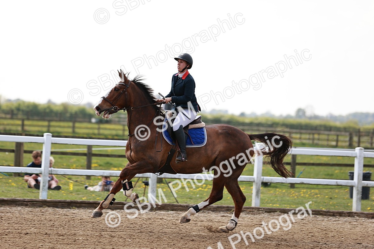  - Class 24 - Senior Newcomers - 1.10m