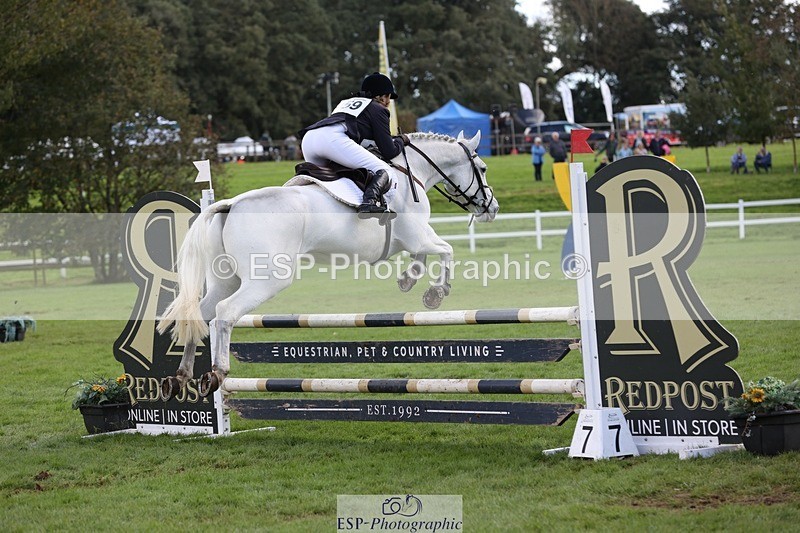 231022-141357-28130 - 459-CEIDE.HUMPHRY-Helen.Hickson-TrotUp+SJ