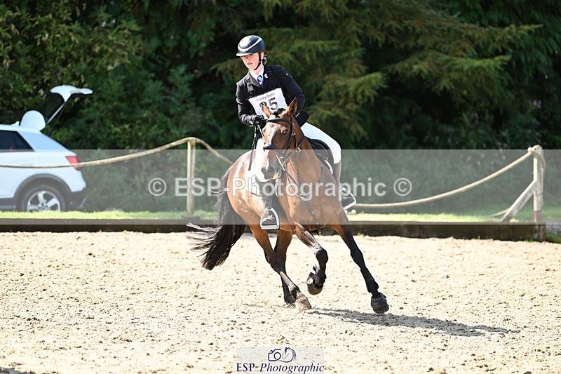 240824X-112431-25218 - 70cm Round 2 10.30 to 12.10