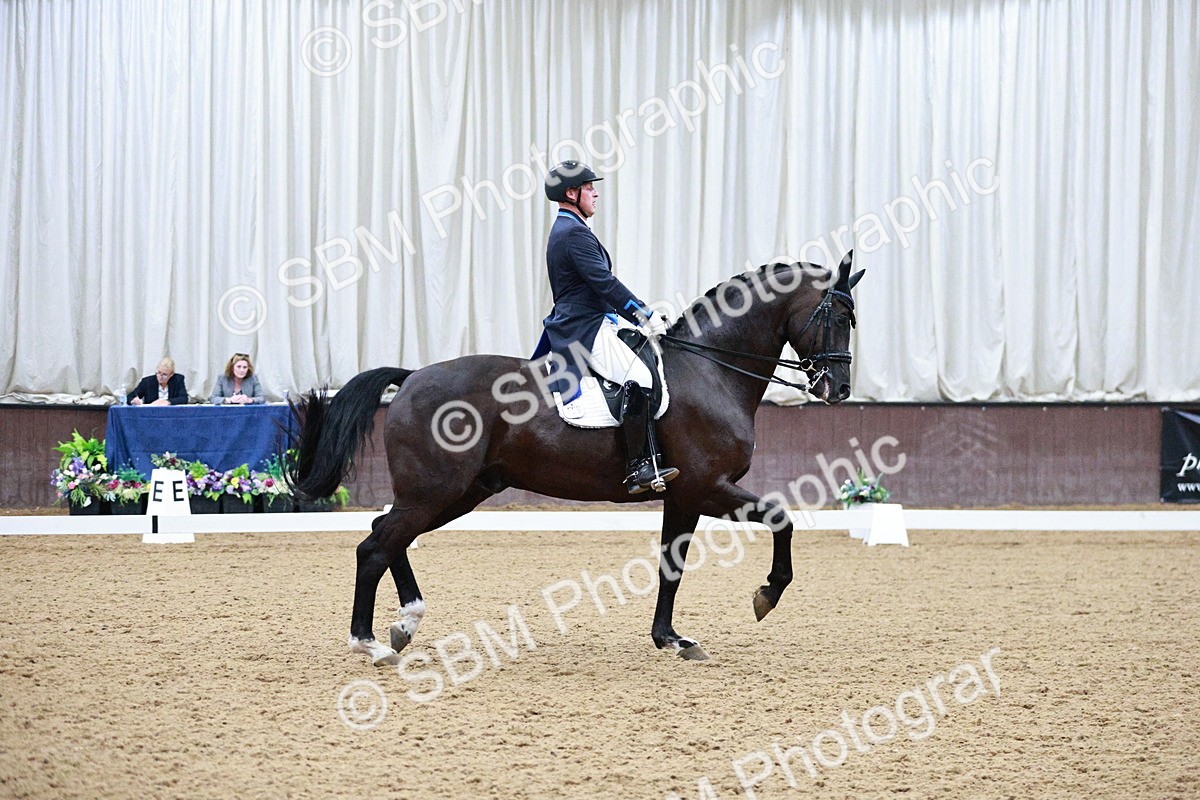 SBM_020767 - Class 13 - FEI INT I - 16.26-17.14