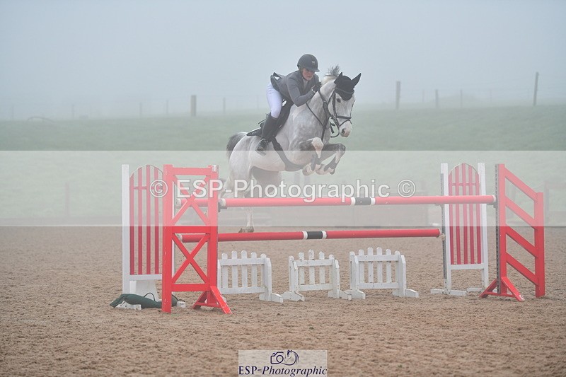 240214A-142716-00703 - Cls 5 Foxhunter and 1.20m Open