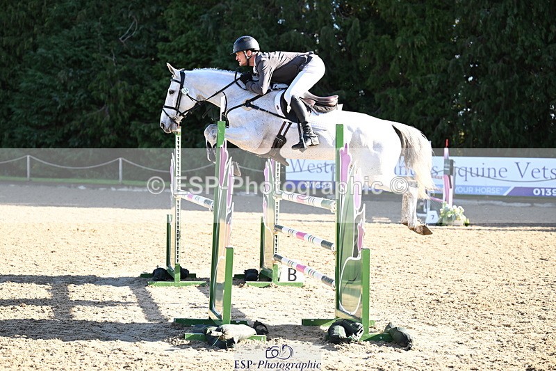 251024A-111235-06733 - B-164-Daniel.Sibley