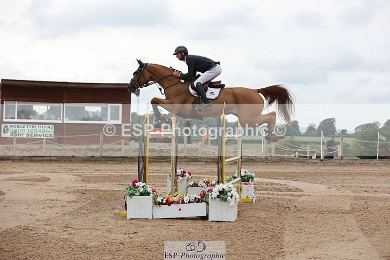 250719-173924-17409 - Cls 7, 3 Star Big Tour Break to End