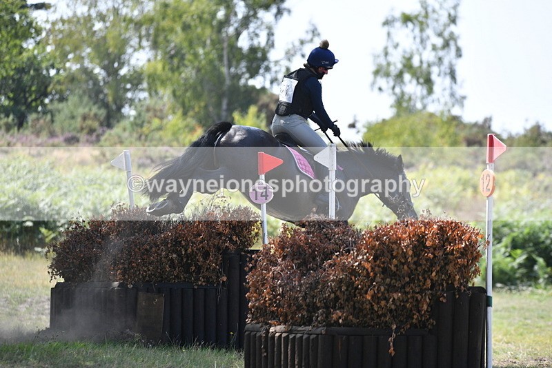 WJ5_3307 - XC Time 13:30 to 14:00