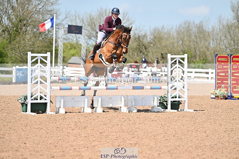 240509A-140821-02474 - Cls 4 95cm National Am Quali