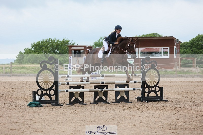 250524-103833-04250 - Cls 13  A&B 1.05m & 1.10m open