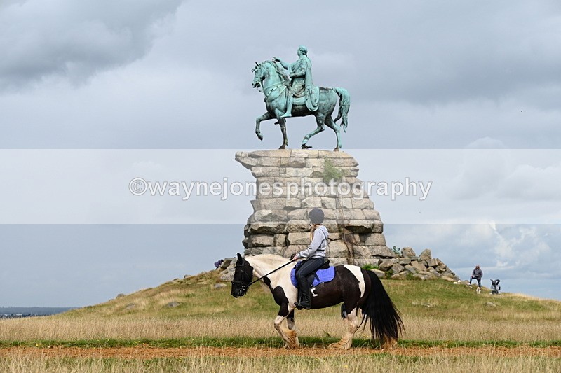 DSC_8014 - Time at Statue 13:16 to 13:52