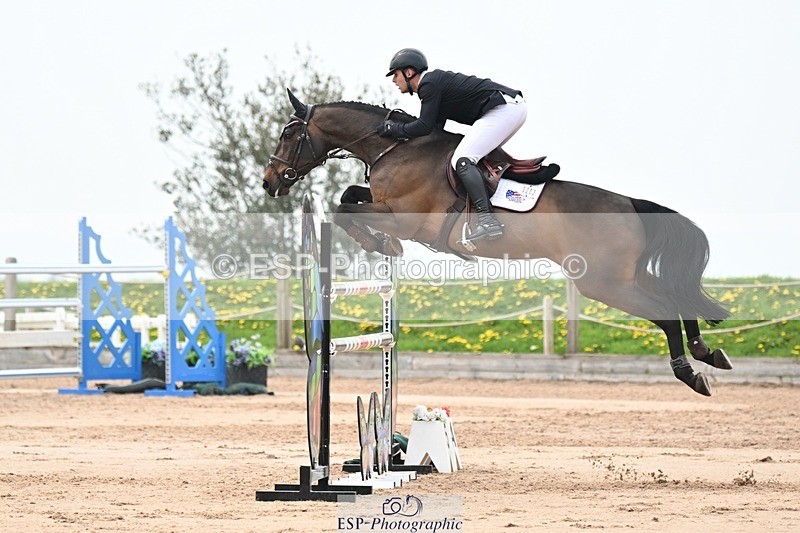 250426-125933-12816 - Cls 7 - 2 Star Medium Tour