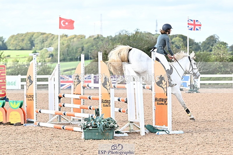 241005A-124123-03784 - SAT Cls 18 1.05m Amateur Quali