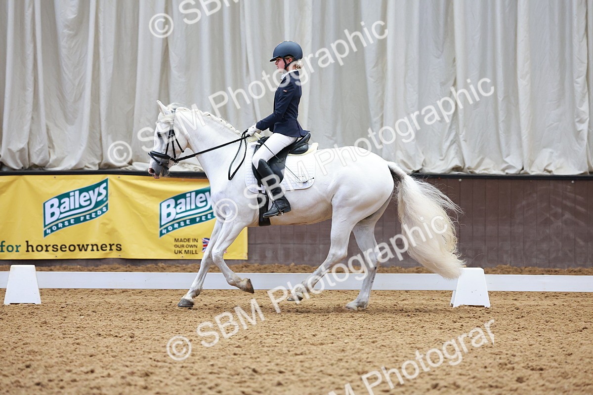SBM_008944 - Prelim 5 - 8.30-9.47