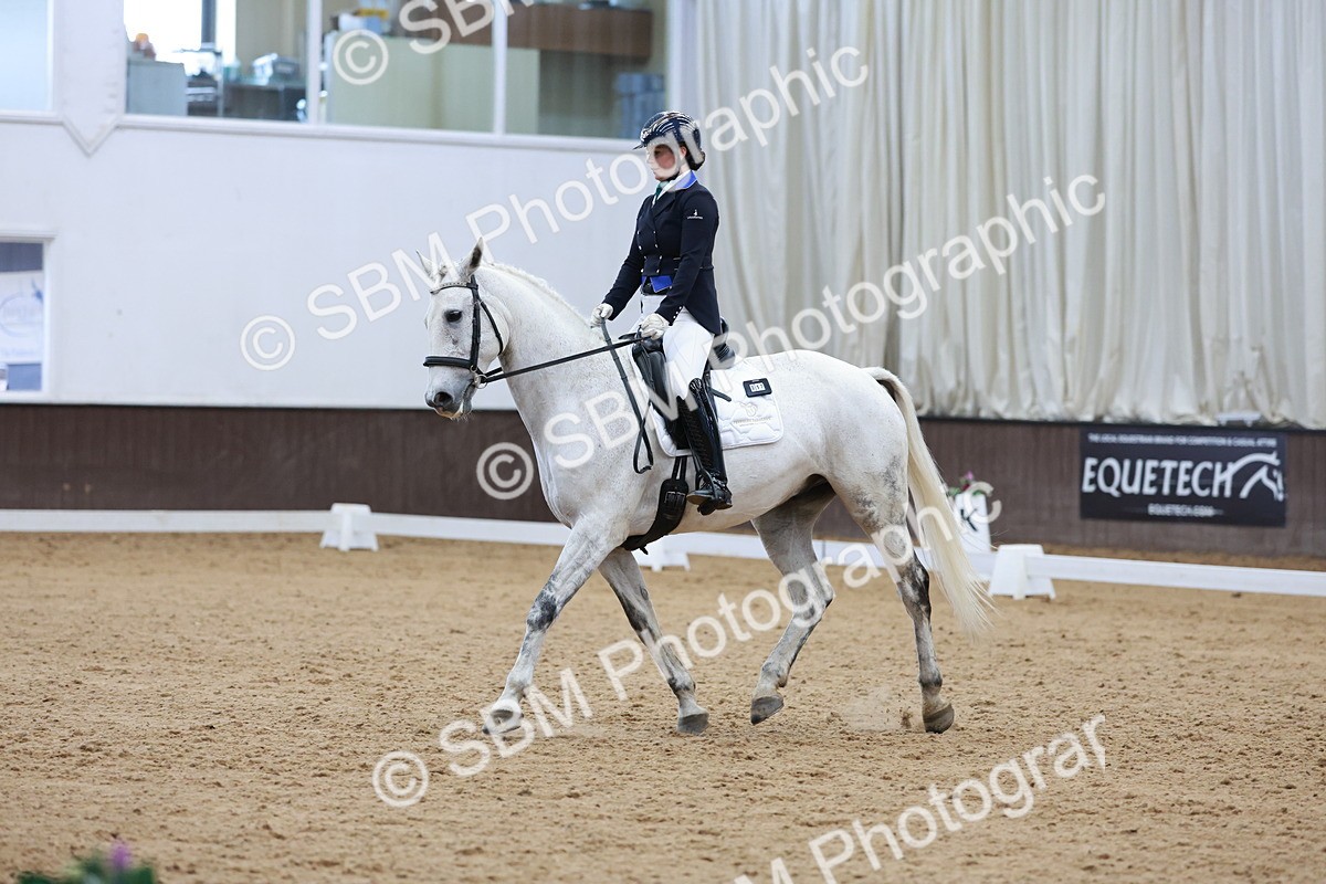 SBM_009877 - Class 6b - Novice 6 - 12.40-13.43