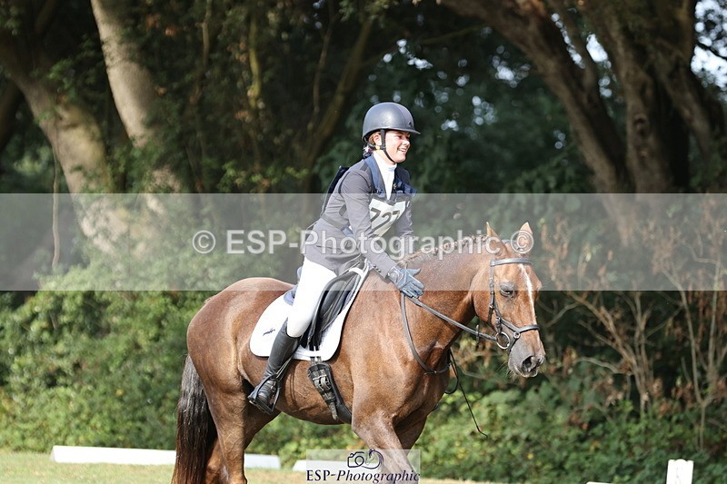 250823A-161948-33404 - PC80 Ride Off