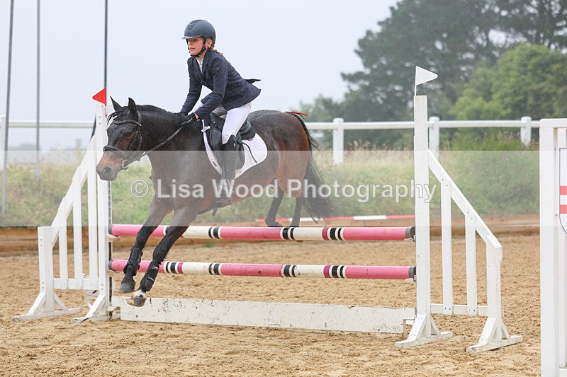 3E7A9028 - Class 4: Pony British Novice/80cm open