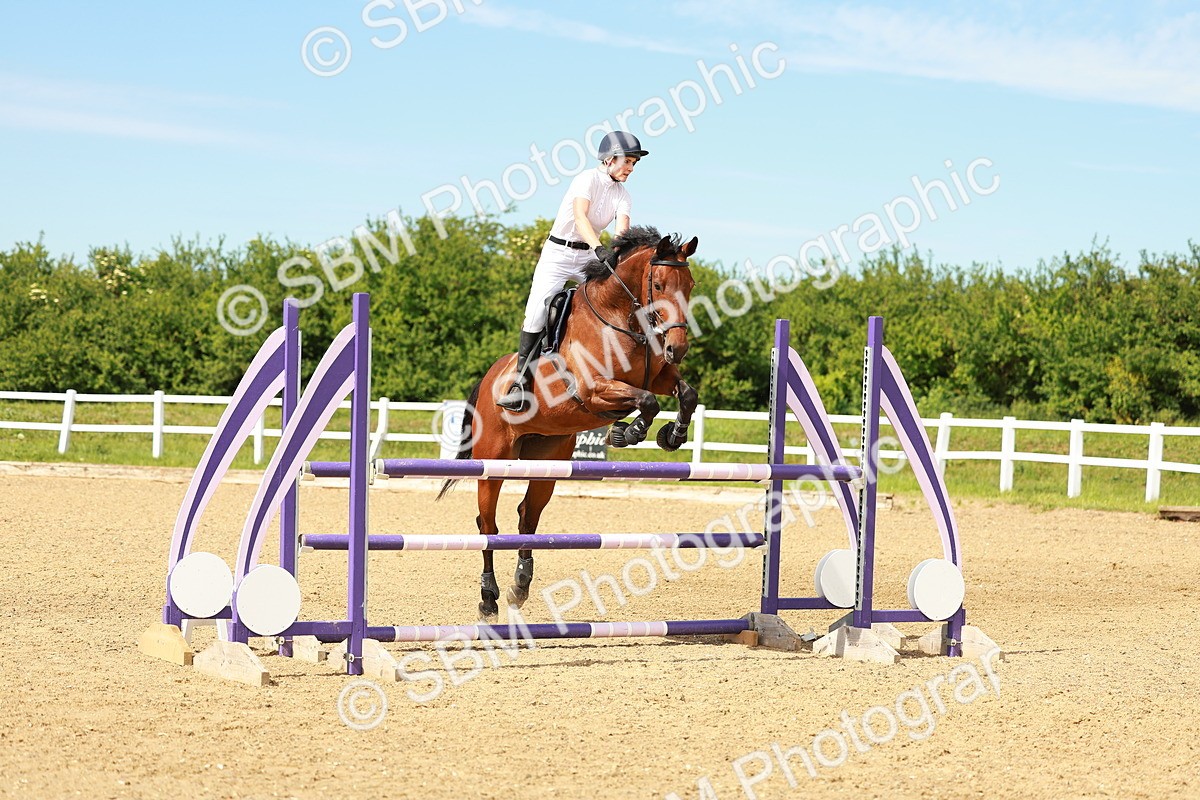 SBM_002494 - Class 4 - Senior Newcomers - 1.10m
