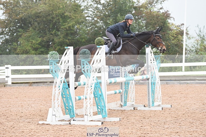 230902A-111036-00530 - Cls 8 1.05m Amateur Quali