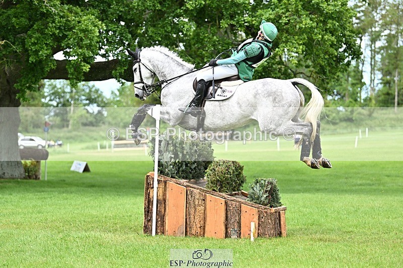 240525-145656-16119 - 208-KING_LOUIS-Mary_King