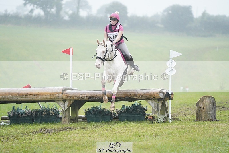 240901A-161402-11004 - 576-Tabitha.Bluck-PENDANN.REEF