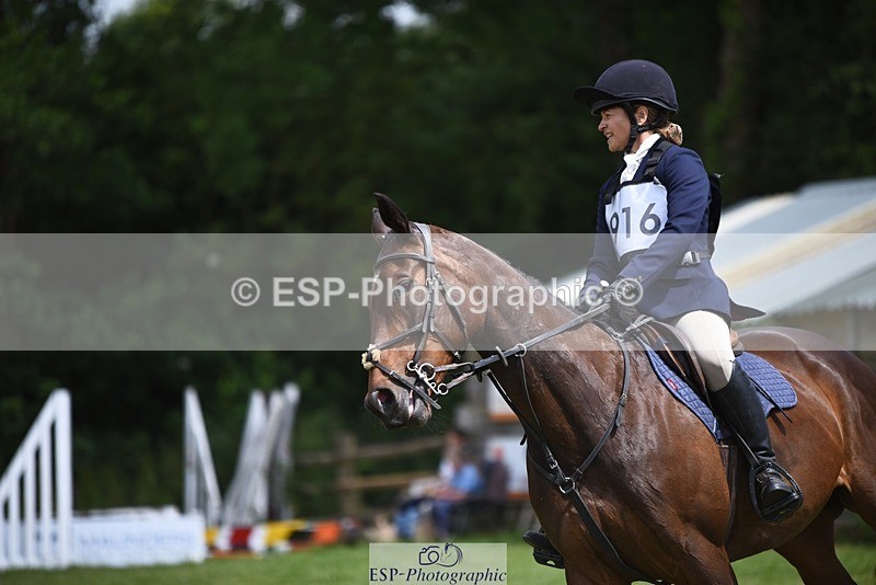 240630-114734-00494 - 916-Harriet_Parkes-Just_Henny