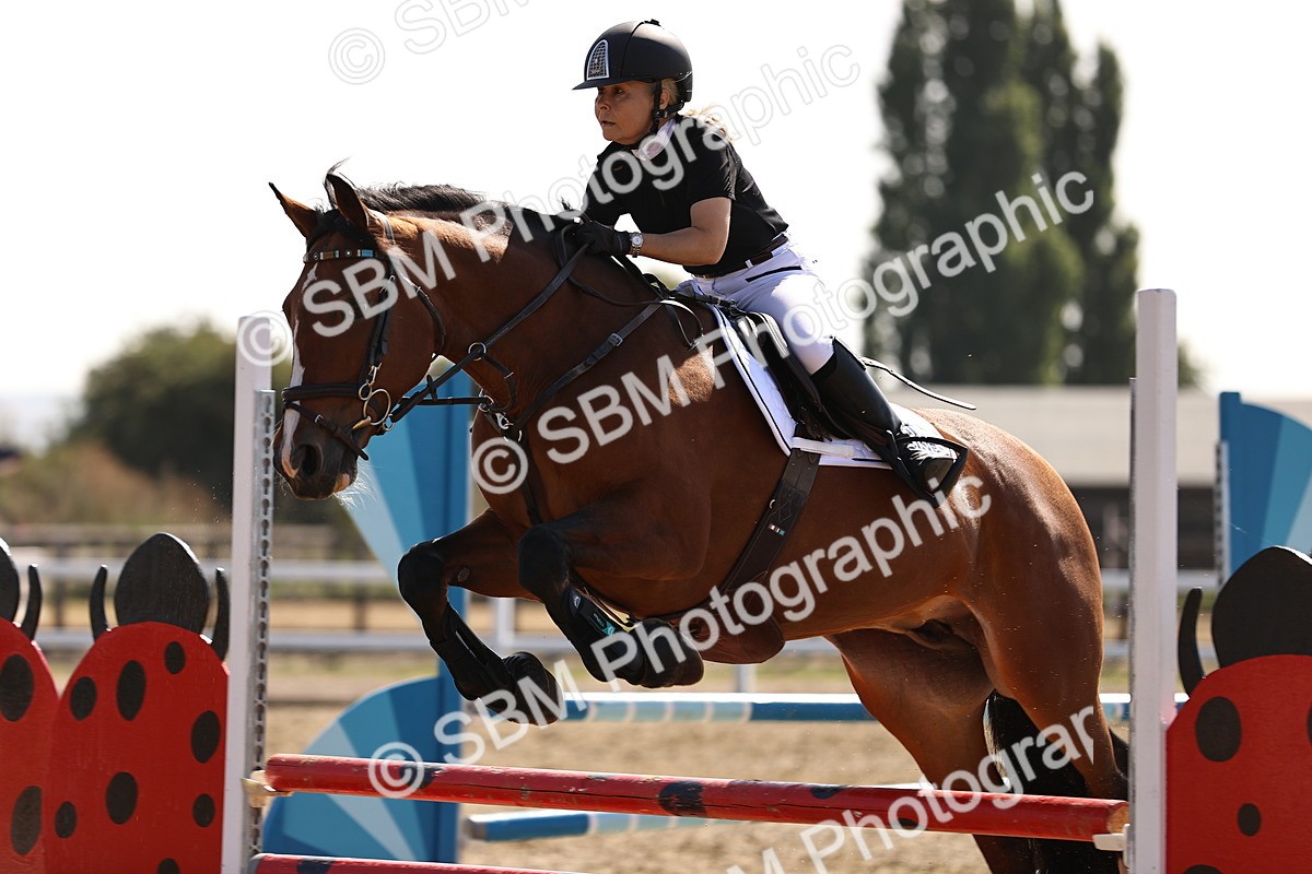 SBM_005729 - Class 9 - Senior British Novice - 90cm