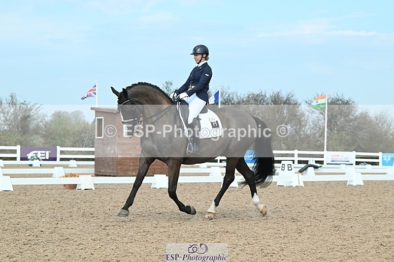 250403-102137-01313 - 044-Louise.Bell-Peaky.Blinder