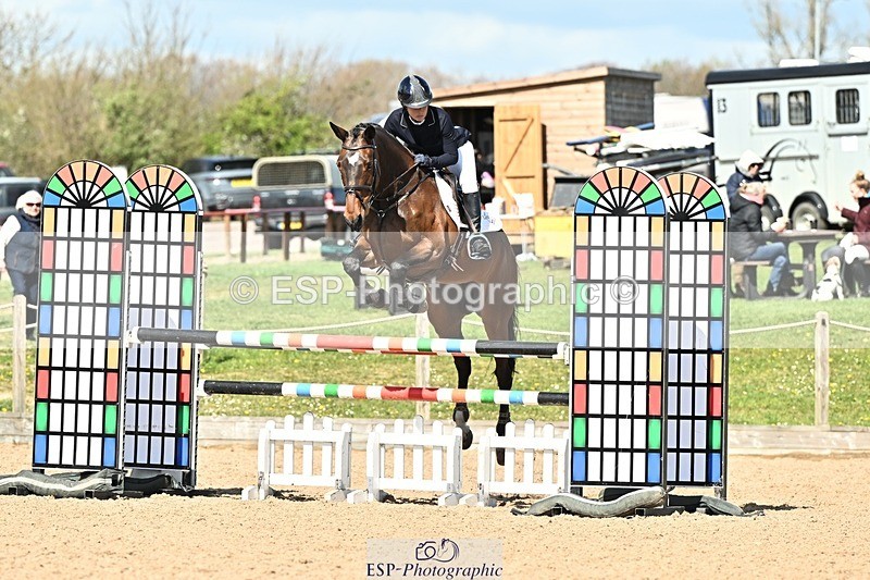 250416-145925-01551 - Cls 6 Foxhunter and 1.20m
