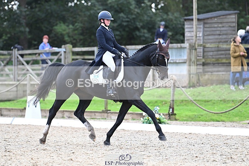 231019-143705-04235 - 054-PORSCHE-Coco.Lanni-DR