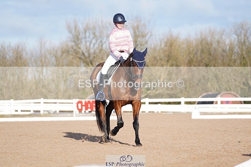 241214-120618-00418 - 121-Ella.Weeks-Plough.On