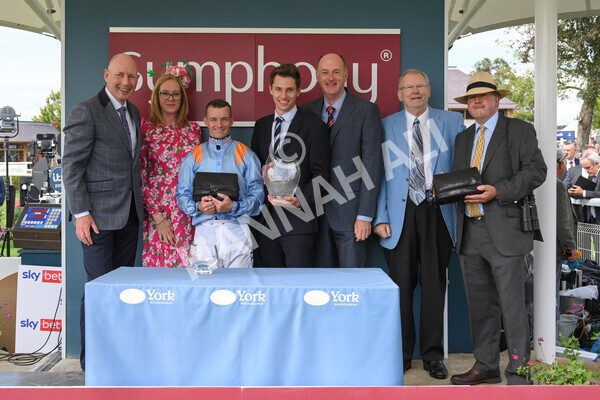 yr18082021r1-103 - Race 1 1.50pm Sky Bet & Symphony Group Stakes