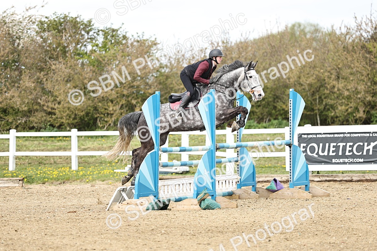 SBM_001063 - Class 4 - Senior Newcomers - 1.10m