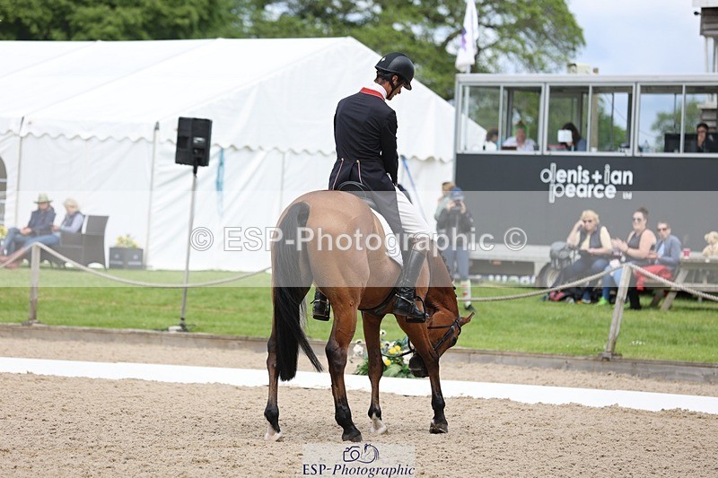 240524-104612-07497 - 264-BLS_ABSOLUTELY-William_Fox-Pitt