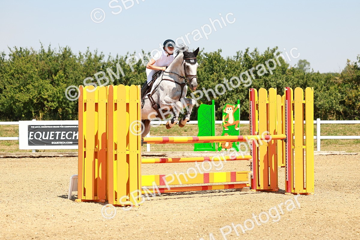 SBM_001605 - Class 4 - Senior Newcomers - 1.10m