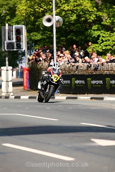  - Senior Race - TT 2010