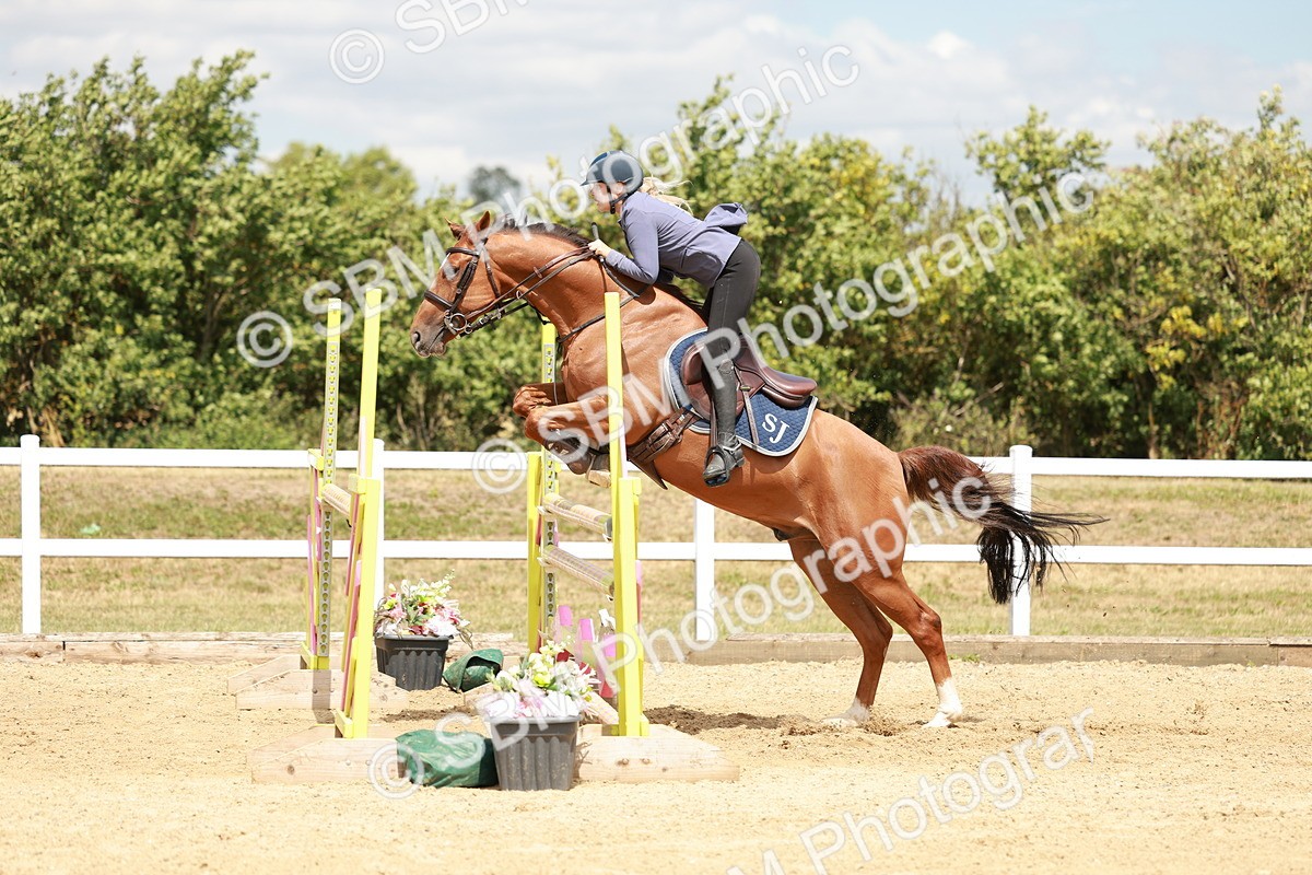 SBM_007643 - Class 3 - Senior Newcomers - 1.10m Open
