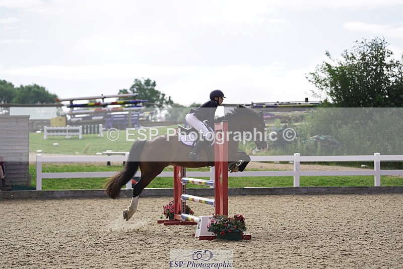 230624A-092340-00687 - Cls 21 British Novice & 80cm Open