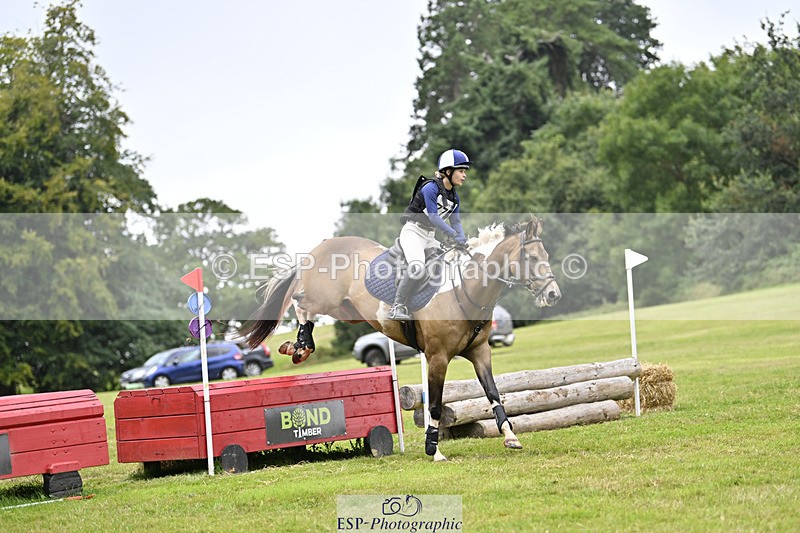 240825X-164458-37598 - 80cm XC 16.30 to 17.30