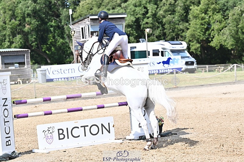 250704A-162239-11988 - Cls 23 Snr Foxhunter